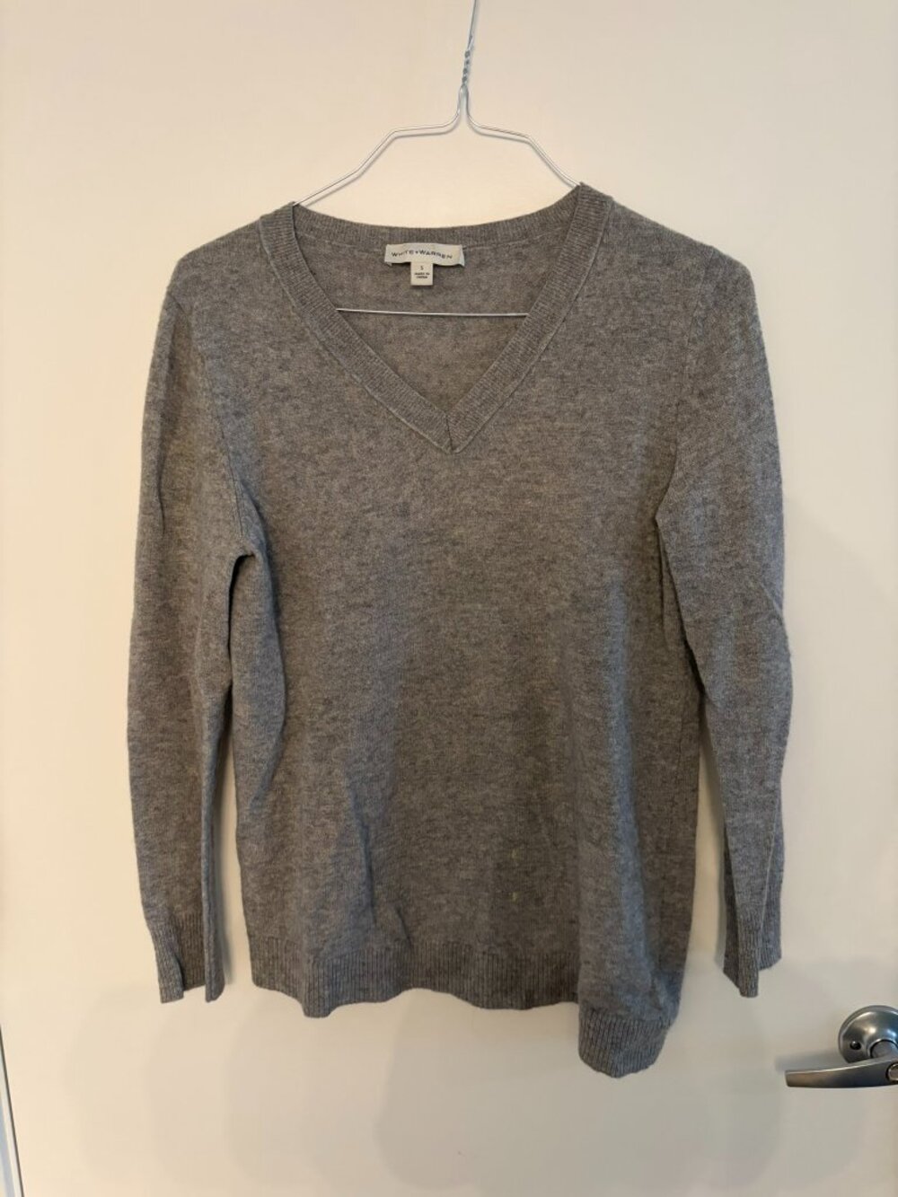 White and Warren 100% Cashmere V Neck Sweater Grey Heather Womens Small S